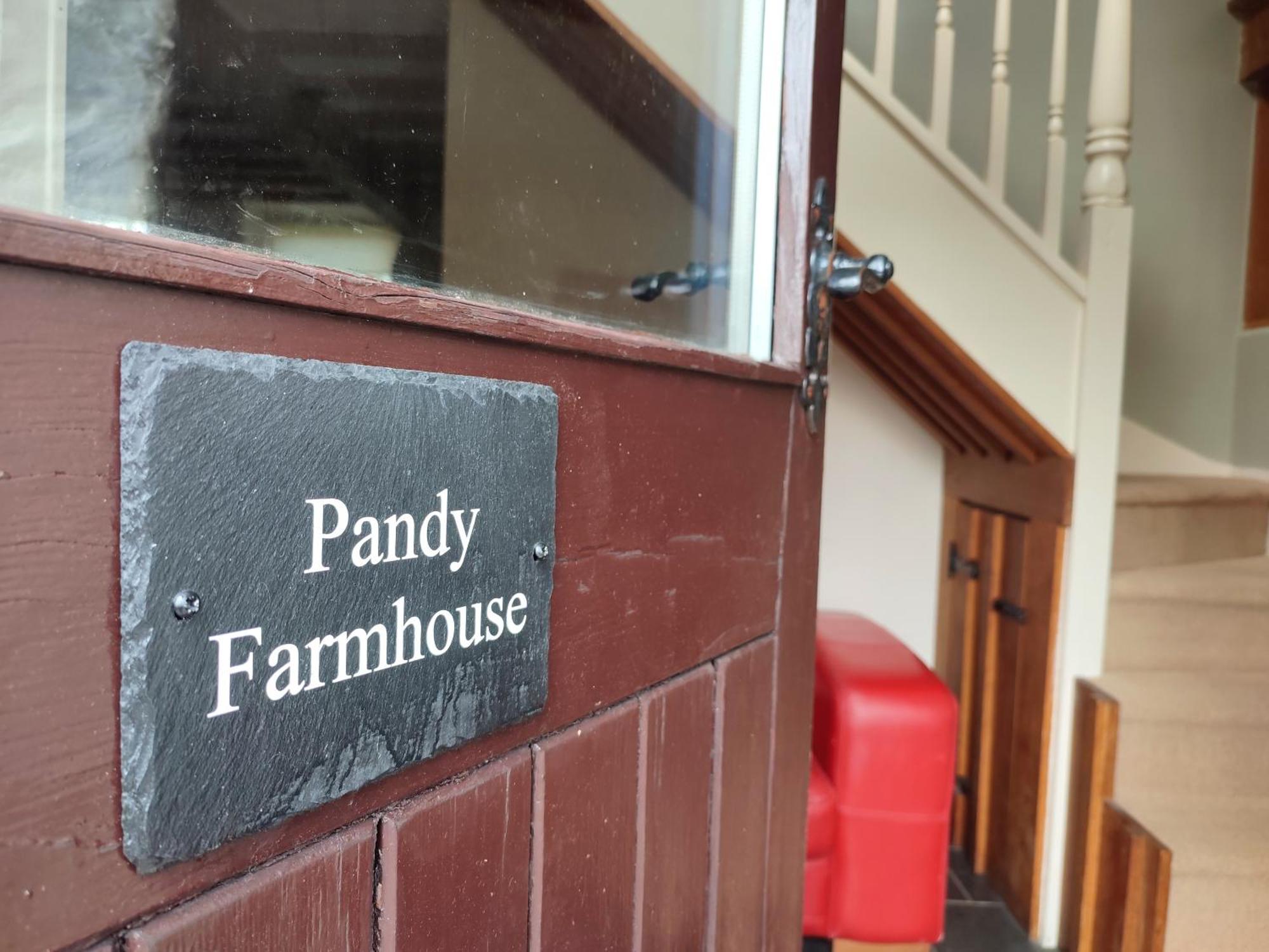Pandy Farmhouse - Panoramic Mountain Views Within Snowdonia'S National Park - 4X4 Recommended ดอลเกซเซย์ ภายนอก รูปภาพ
